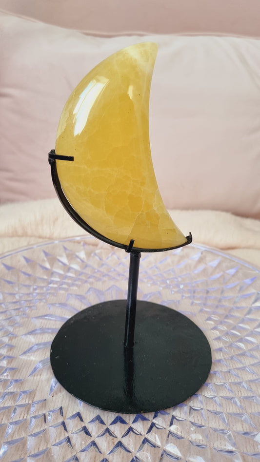 Lemon Calcite Moon