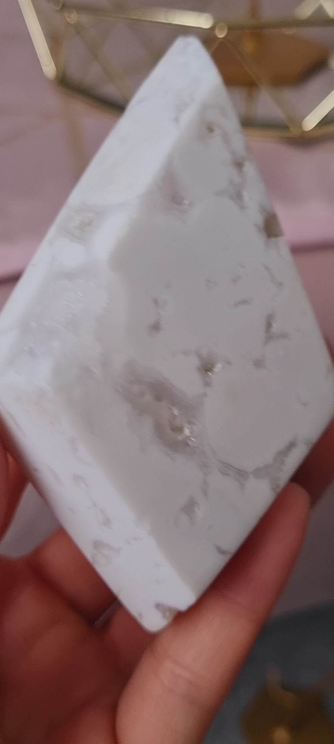 white agate diamond